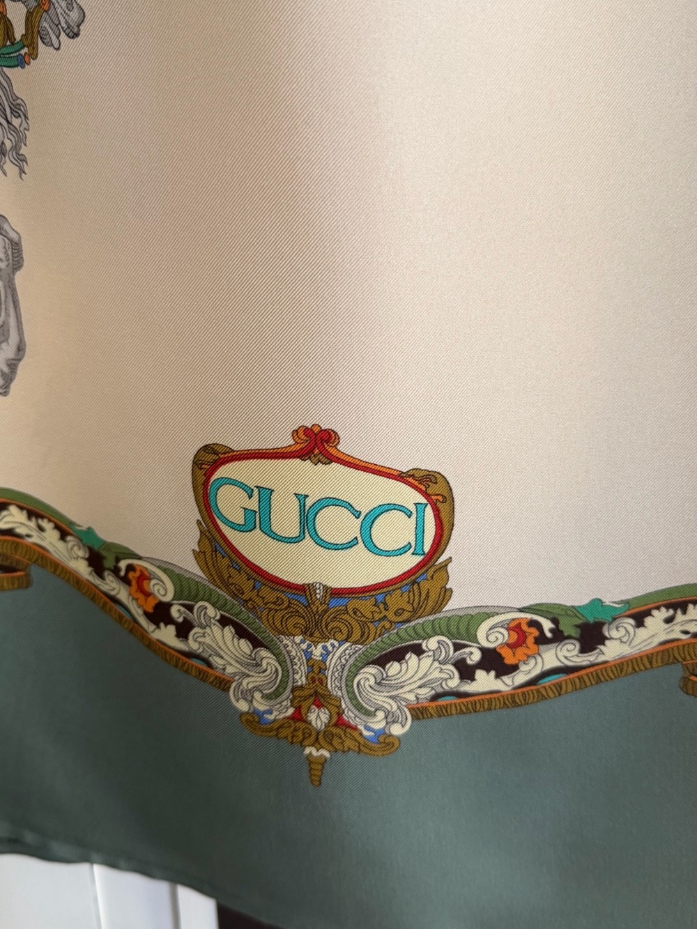 Gucci Silk Print Tunic - Picture 10 of 10